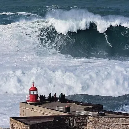 Mar 2 Nazaré